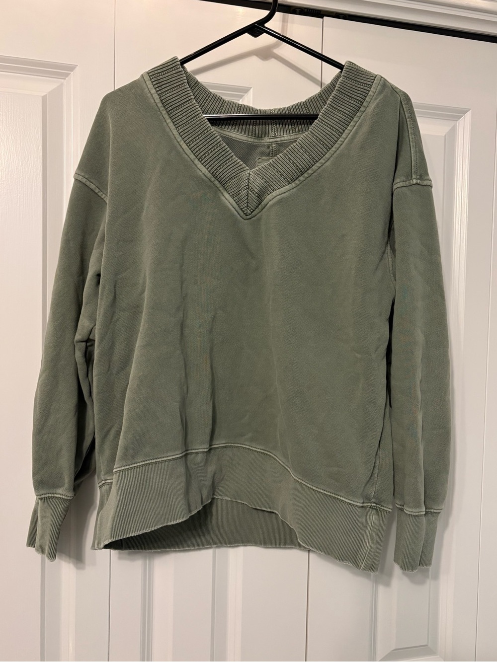 Aerie American eagle Washed Sage V-Neck oversized crewneck for Women